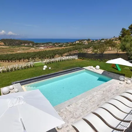 White Luxury By Le Dhome Sicily Vila Partinico